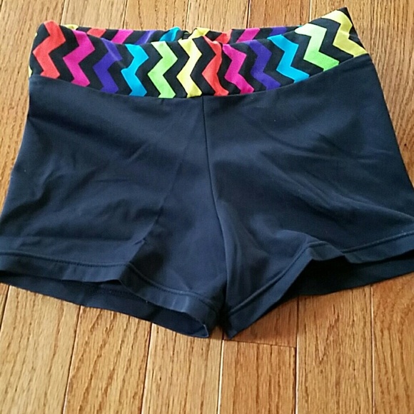 Dance/exercise shorts. Small adult size - Picture 2 of 2
